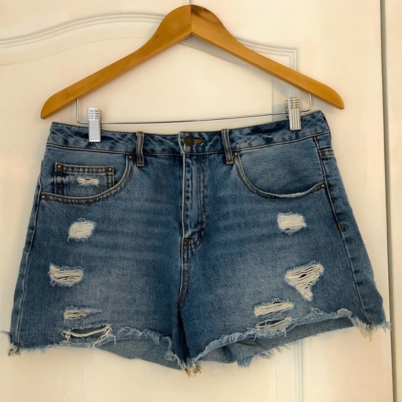 Forever 21 Mid Rise Blue Short Shorts Size 28 - Picture 1 of 7